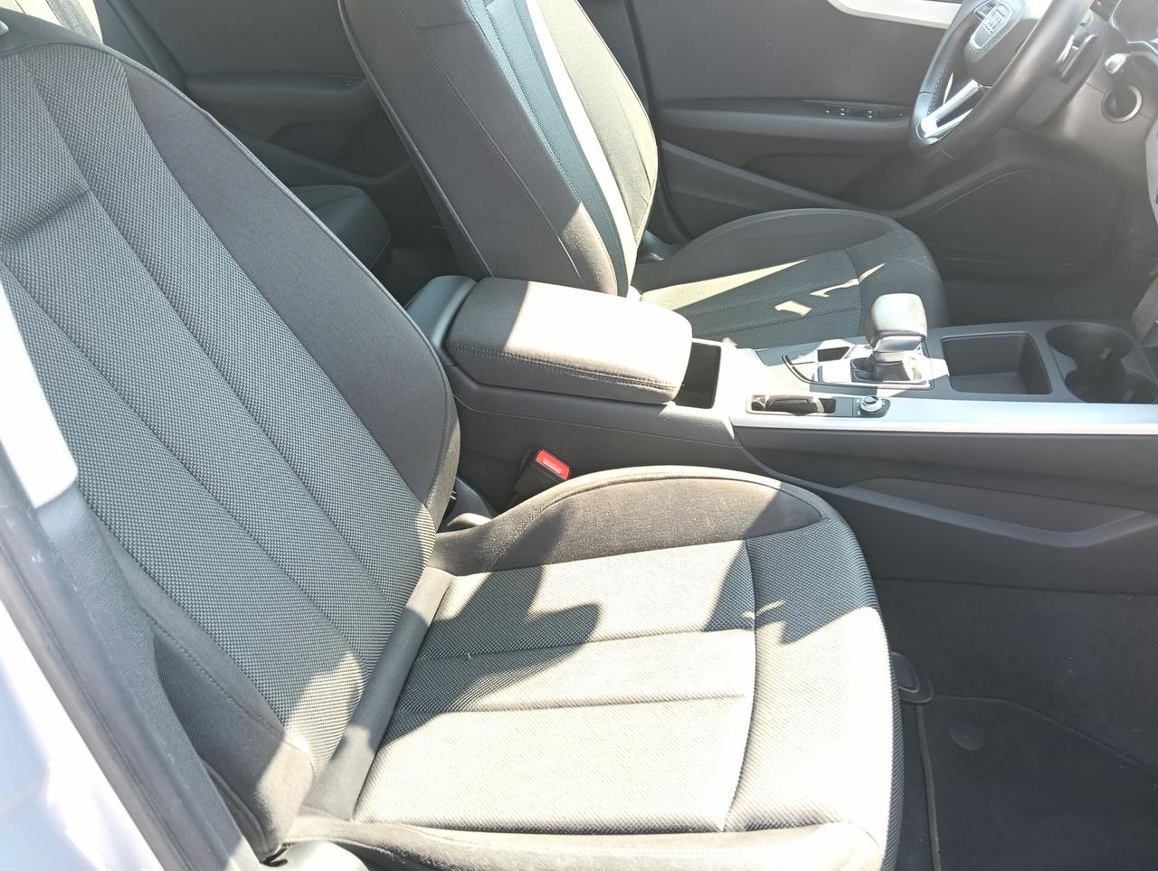 Audi A4 Avant 40 TDI S tronic Business