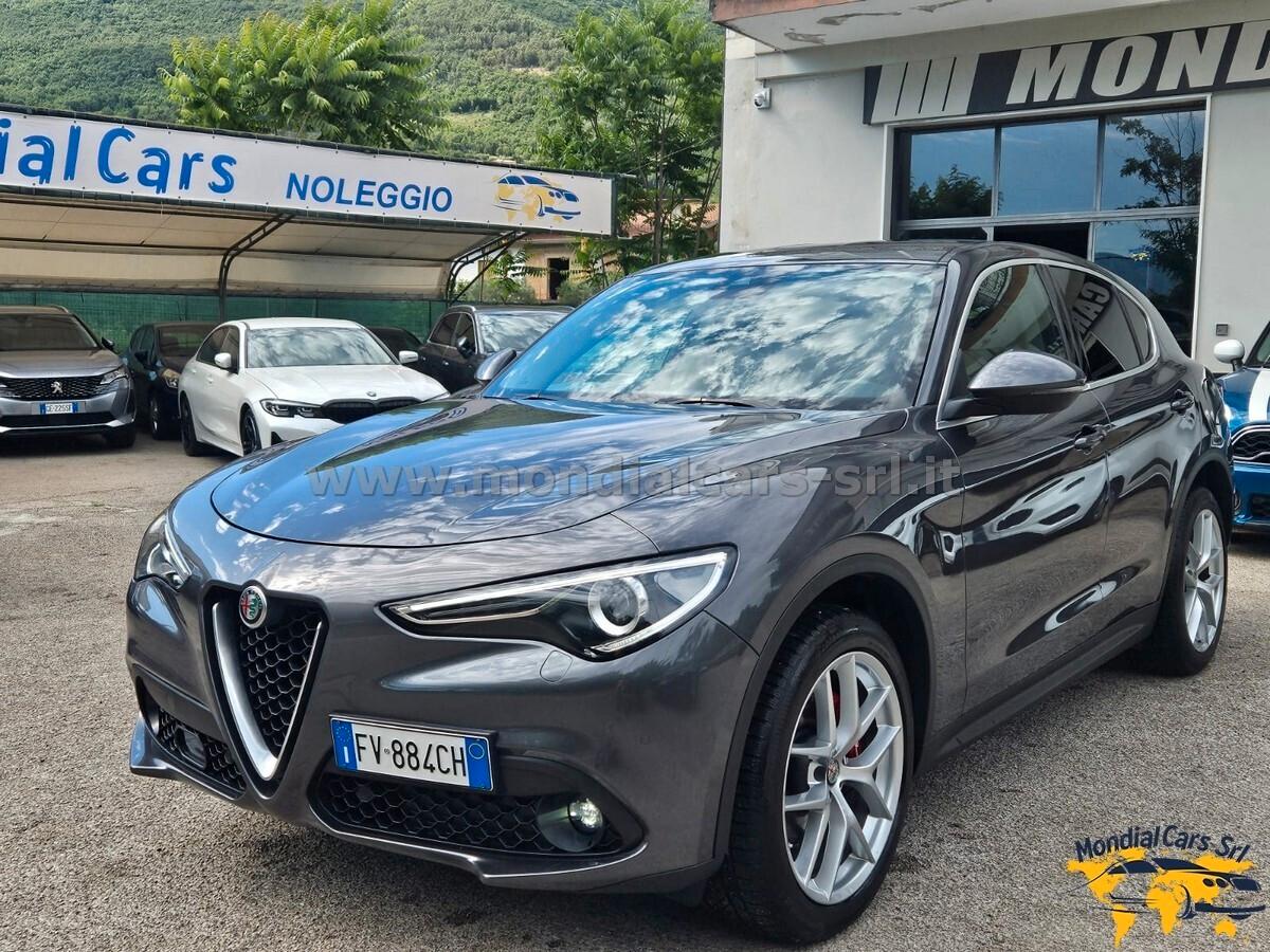 Alfa Romeo Stelvio 2.2 Turbodiesel 210 CV AT8 Q4 Executive