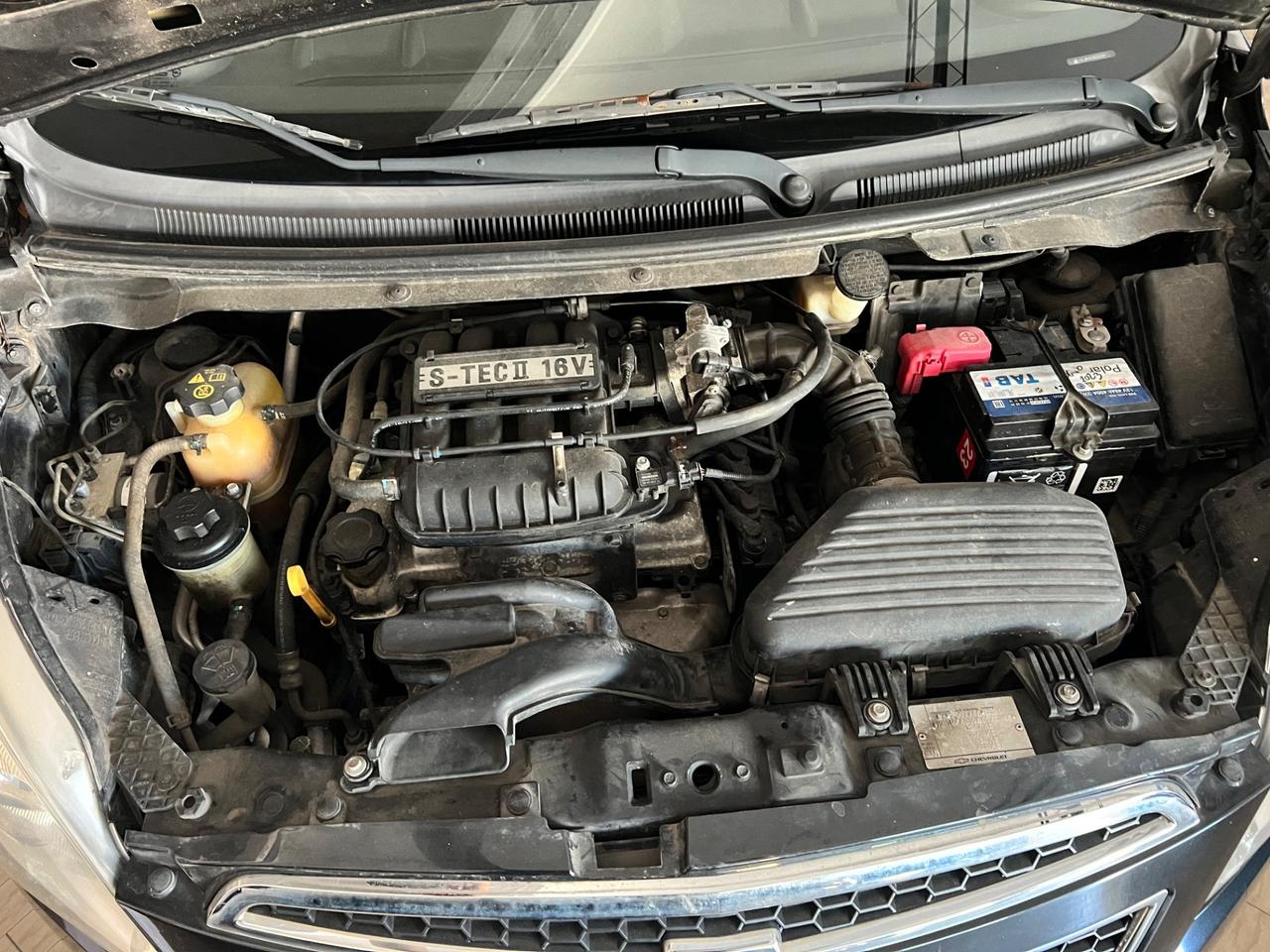 Chevrolet Spark 1.0 5 Porte Neopatentati