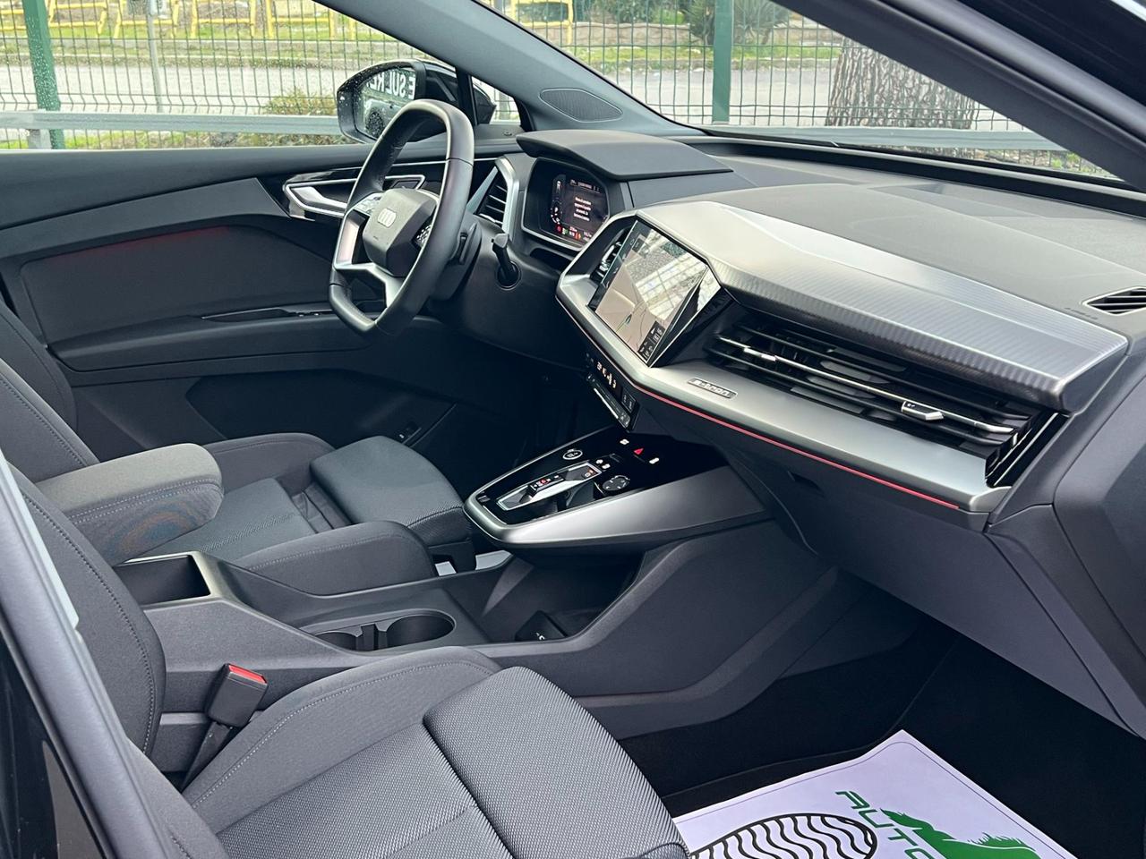 Audi Q4 e-tron 45 S line edition quattro 286cv