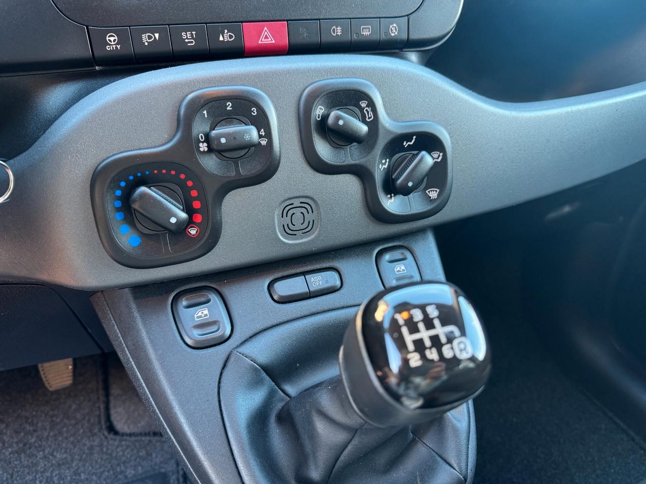 Fiat Panda 1.0 Hybrid da 99 euro al mese soli 46000 km