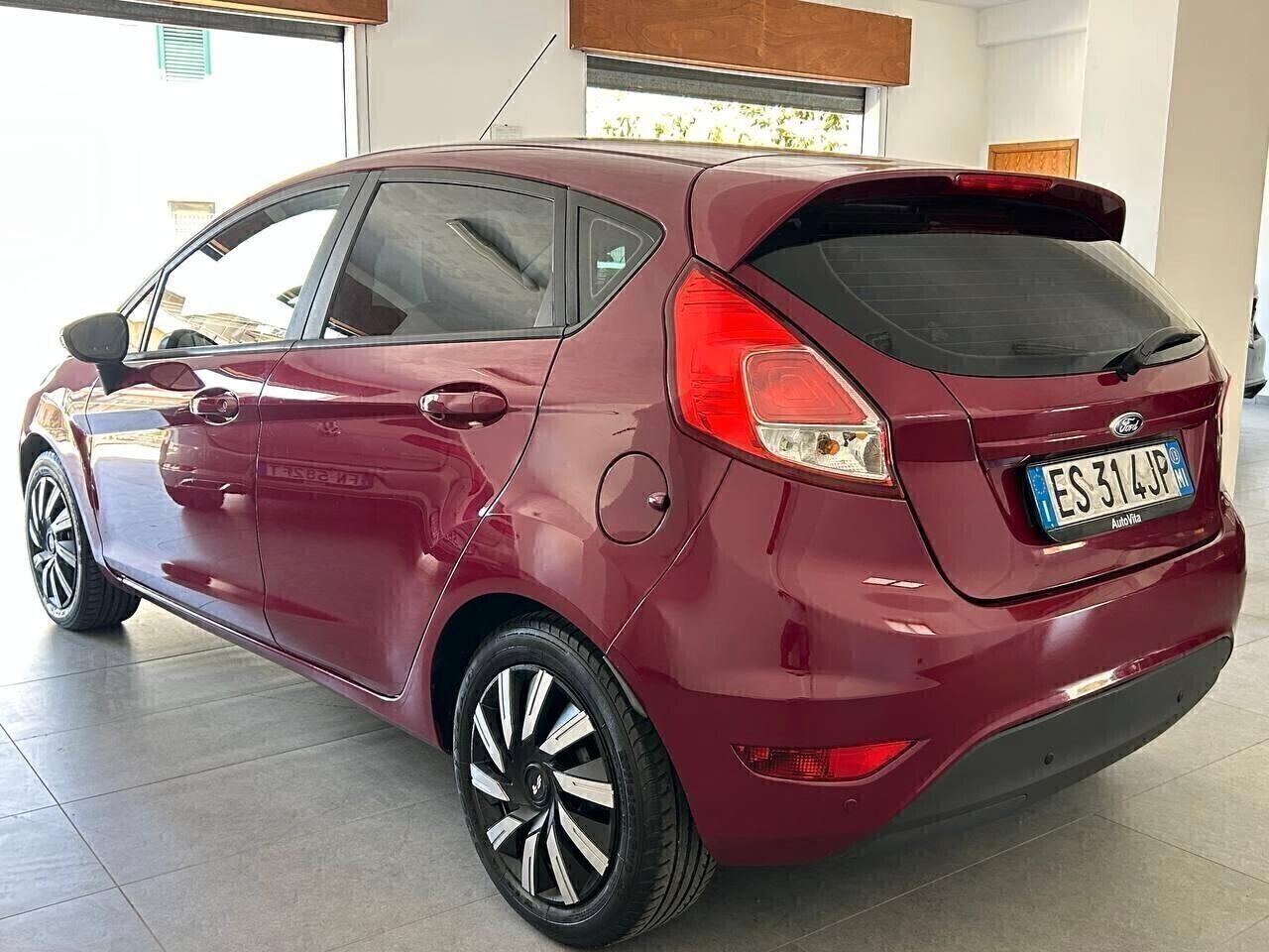 Ford Fiesta 1.5 TDCi 75CV 5 porte Business