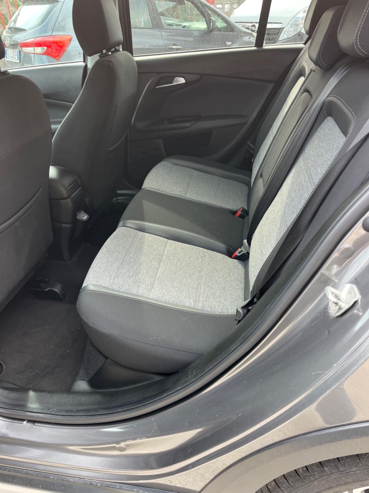 Fiat Tipo 1.6 Mjt S&S 5 porte Cross