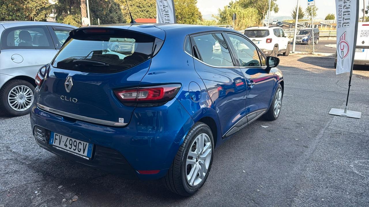 Renault Clio dCi 8V 90 CV 5 porte Duel2