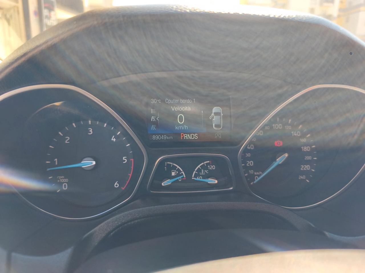 Ford Focus 1.5 TDCi 120 CV Start&Stop Powershift Titanium