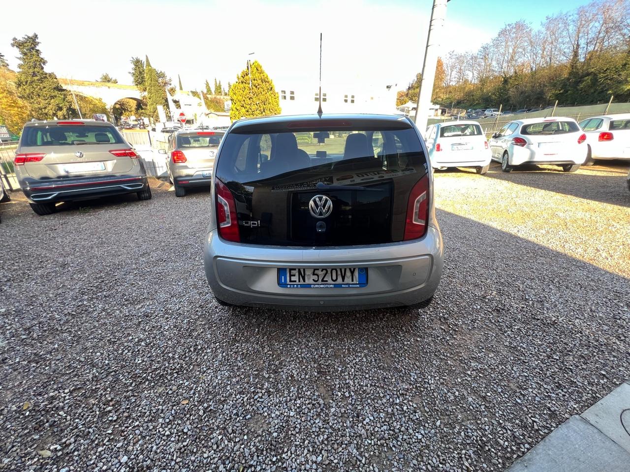 Volkswagen up! 1.0 75 CV 3p. high