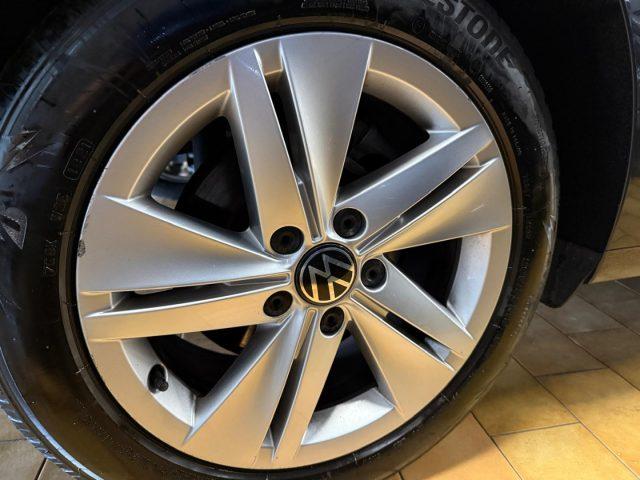 VOLKSWAGEN Golf Variant 1.5 TGI DSG Life