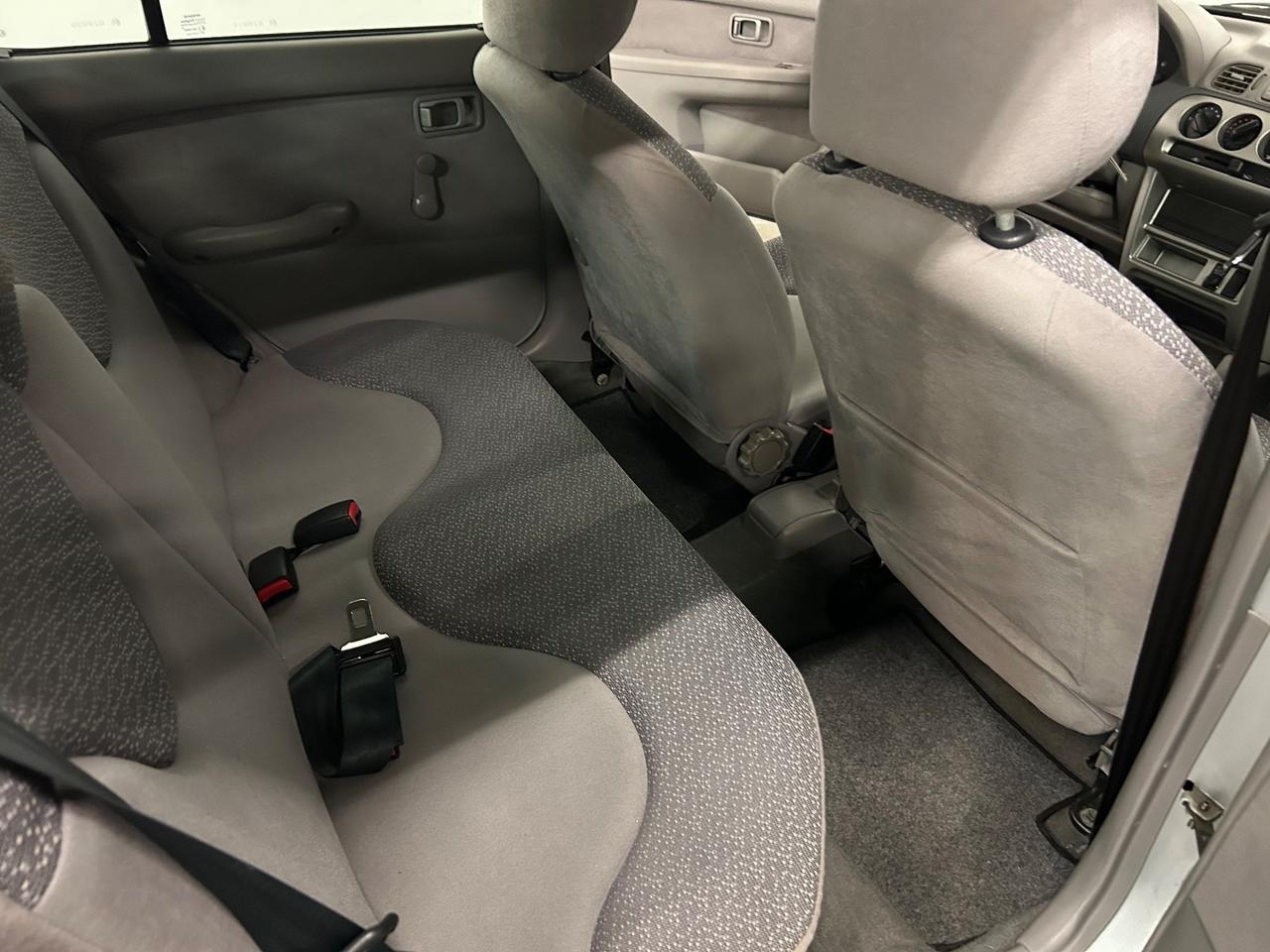 Nissan Micra 1.4i 16V cat 5 porte Luxury