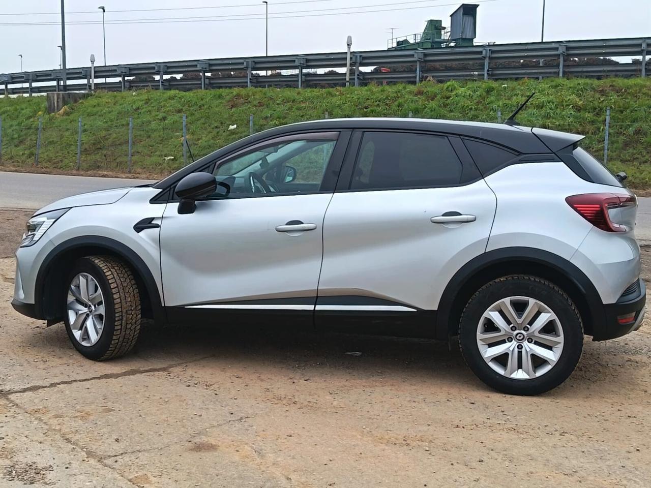 Renault Captur Mild Hybrid 140 CV RS Line