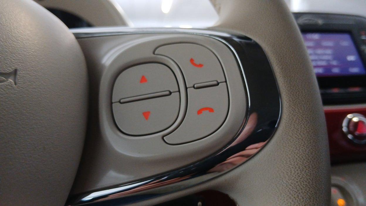 FIAT 500 (2015-2024) - 500 1.0 Hybrid Red