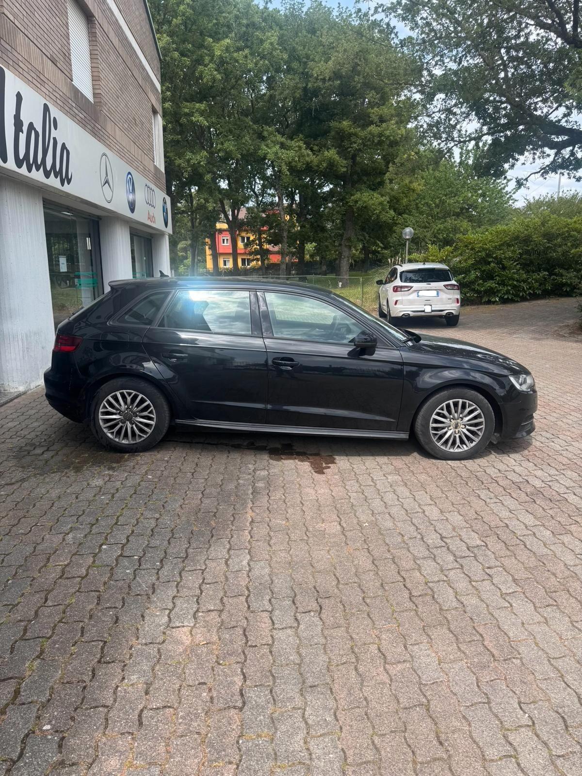 AUDI A3 1.6 TDI 110CV 2016