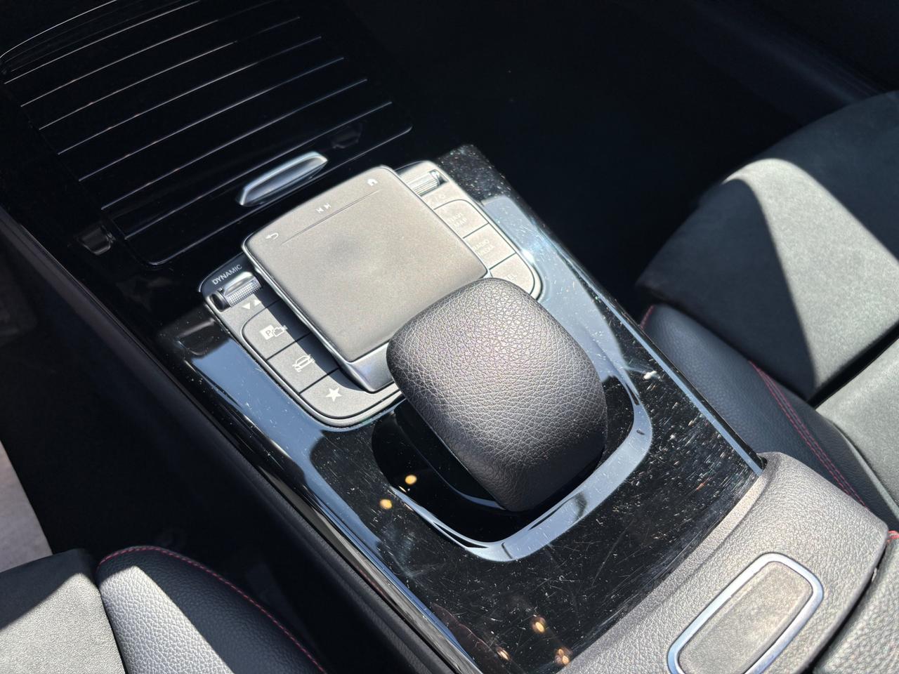 Mercedes A180d Auto Premium AMG-2020"FULL"