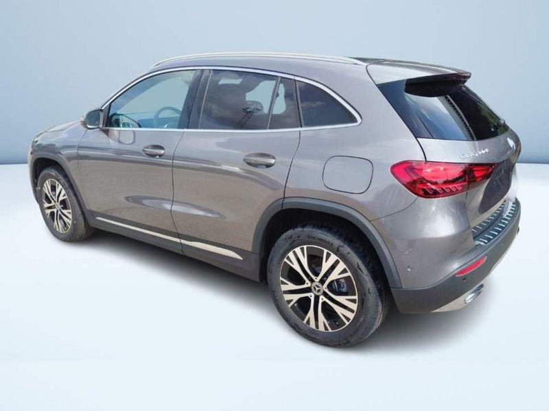 Mercedes-Benz GLA 200d Automatic Advanced Progressive