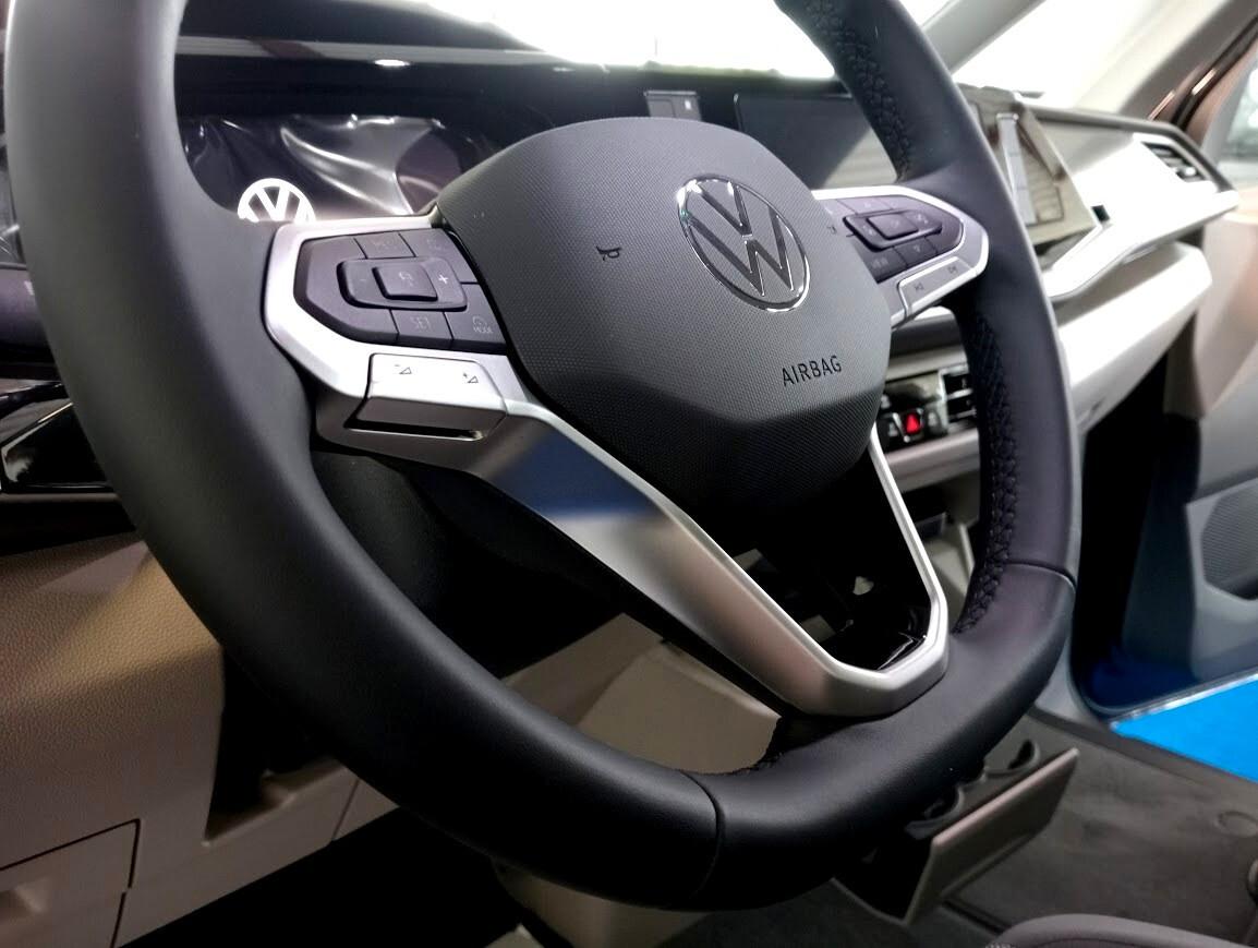 Volkswagen T7 Multivan 1.5 245cv PHEV 4MOTION 4X4 LIFE 7P PRONTA CONS