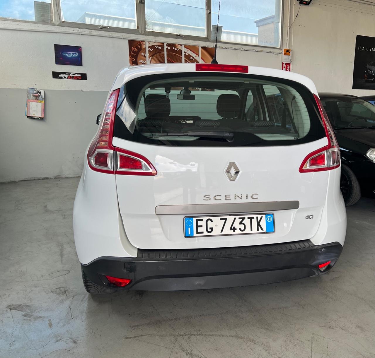 Renault Scenic Scénic X-Mod 1.5 dCi 110CV Luxe