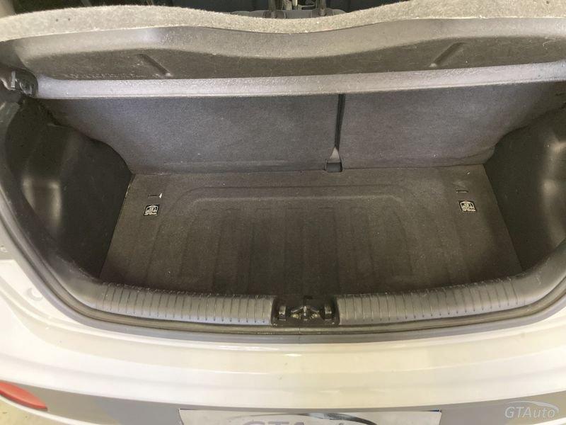 Hyundai i10 1.0 MPI Comfort adatta ai neopatentati
