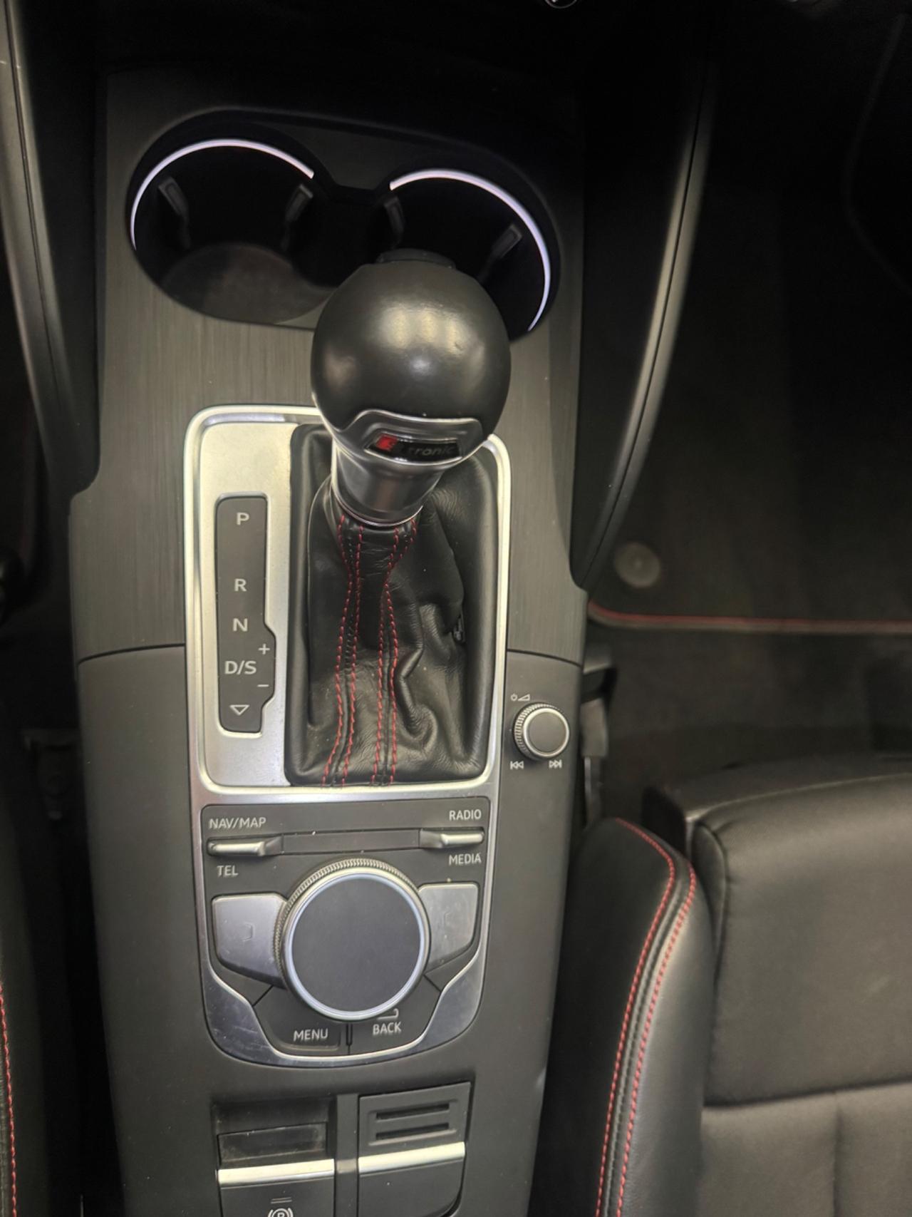 Audi S3 SPB 2.0 TFSI quattro S tronic COCKPIT- 2018