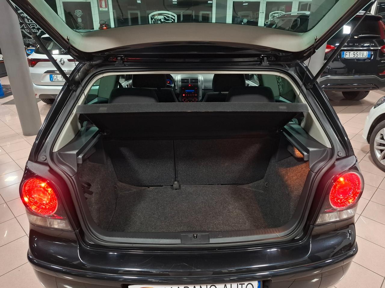 Volkswagen Polo 1.4 TDI 3 porte Sportline NEOPATENTATI