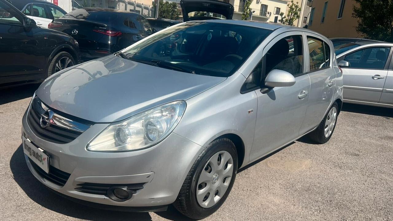 Opel Corsa 1.2 5 porte Club IMPIANTO GPL Nord Italia