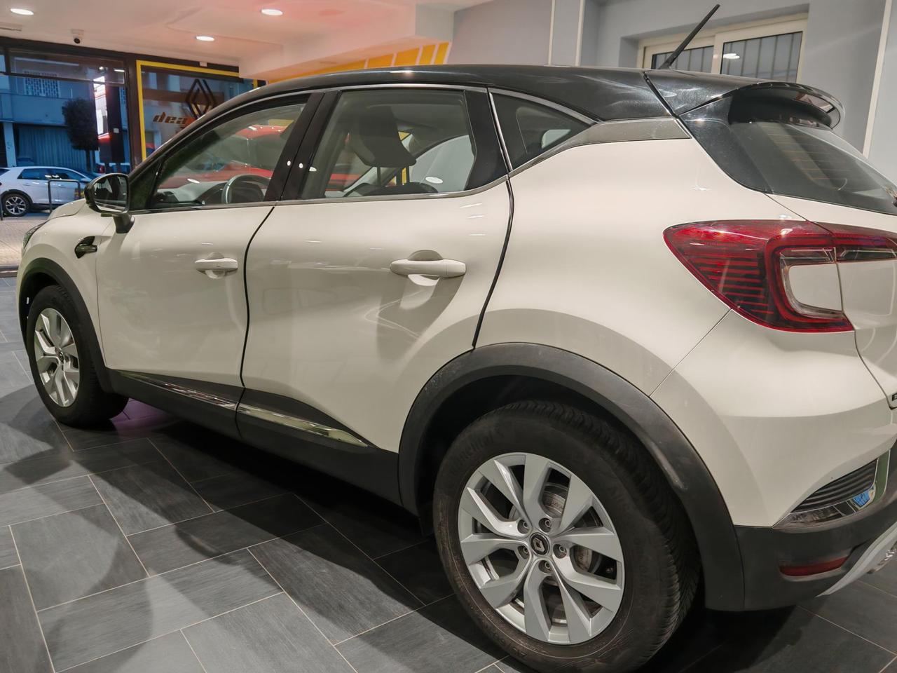 Renault Captur 1.5 blue dci Intens 115cv edc