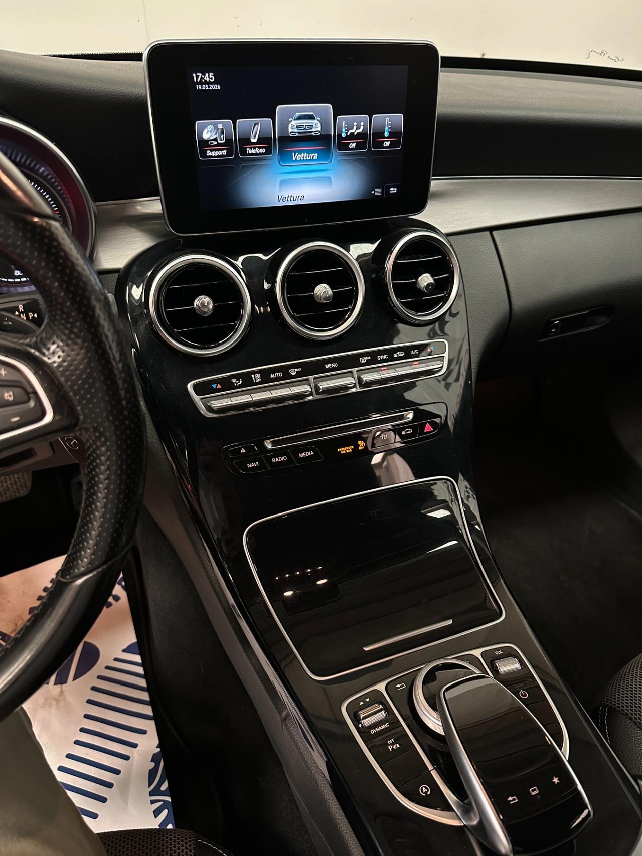 Mercedes-benz C 220d 170cv Auto Premium AMG Night Edition