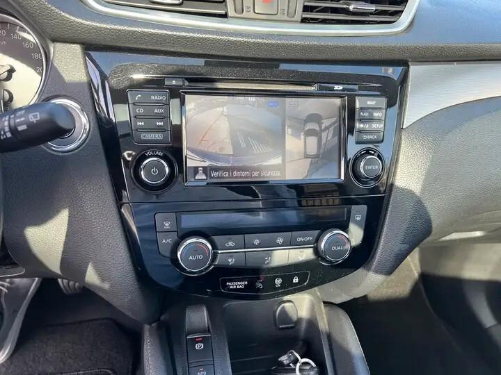 Nissan Qashqai 1.3 DIG-T 140 CV Tekna+