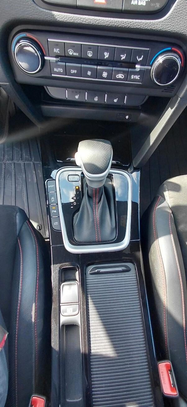 Kia ProCeed 1.6 T-GDI DCT GT