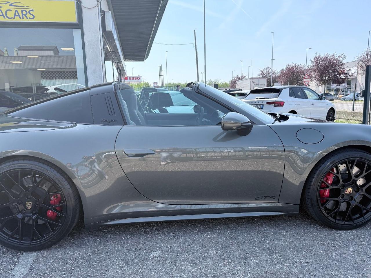 Porsche 911 Targa 3.0 4 GTS auto