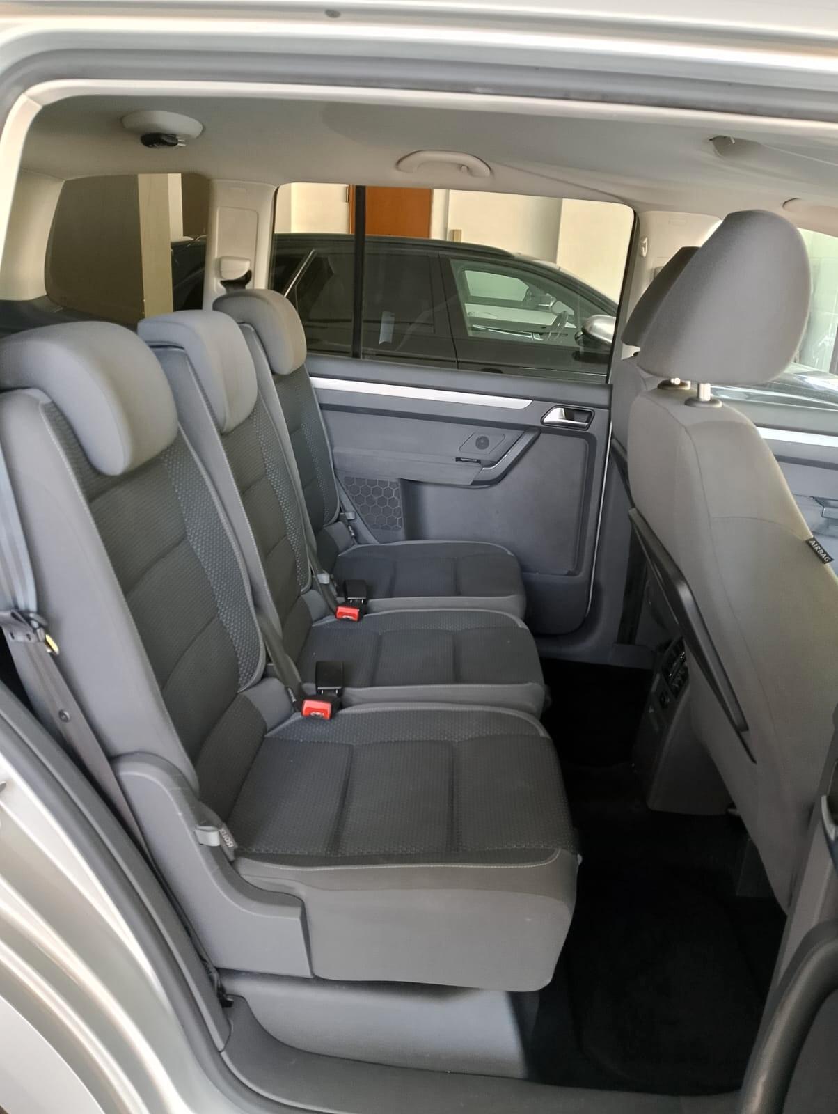Volkswagen Touran 1.6 TDI DPF 7 posti BMT