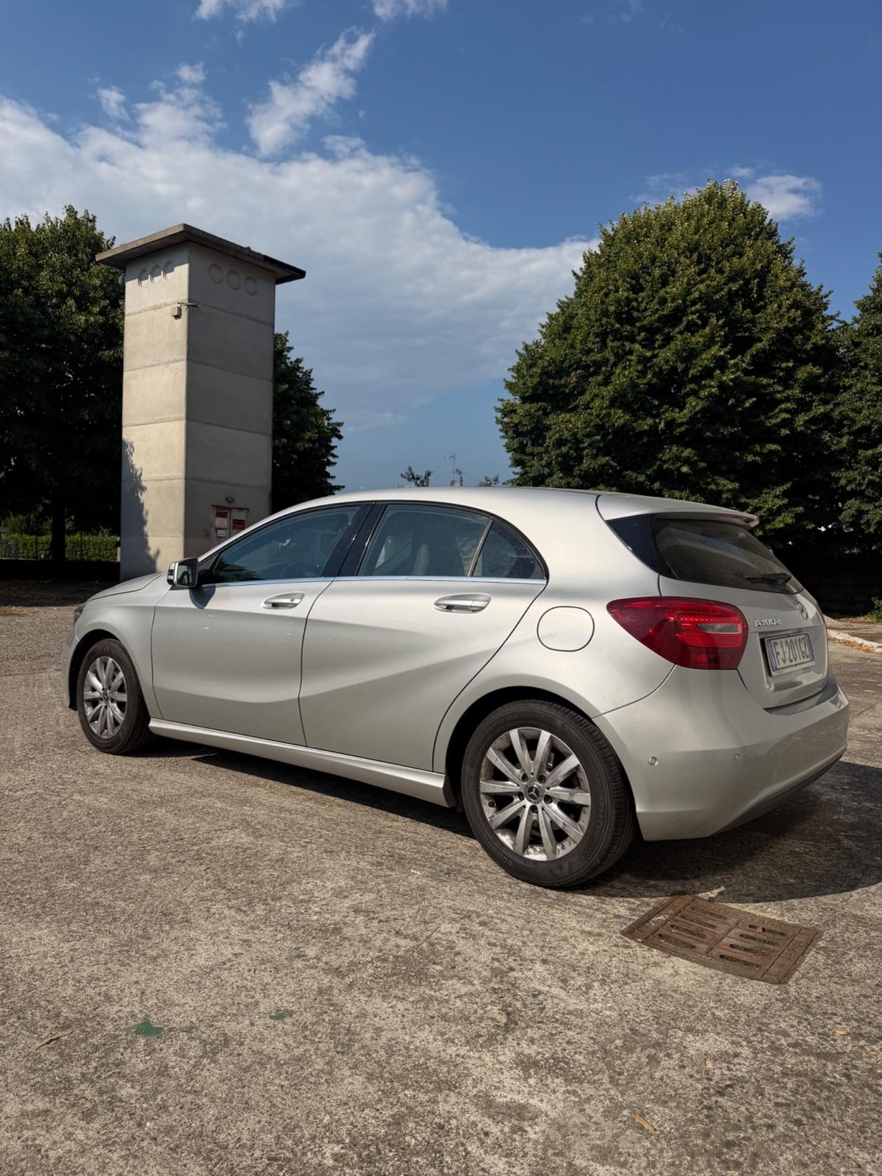 Mercedes-benz A 180 d Business