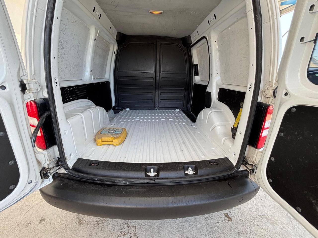 WW CADDY 1.6TDI