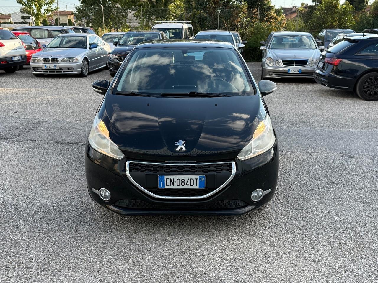 Peugeot 208 1.2 VTi 82 CV 5 porte Access
