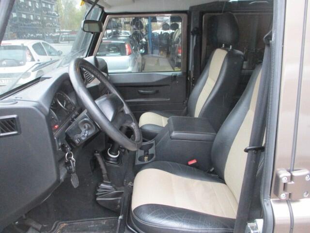 Land Rover Defender LIMITED 110 TDI