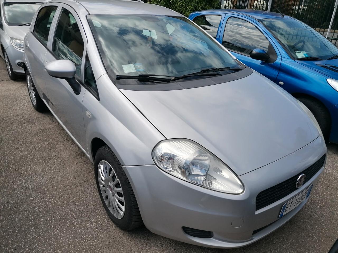 Fiat Punto 1.2 8V 5 porte Street 2013