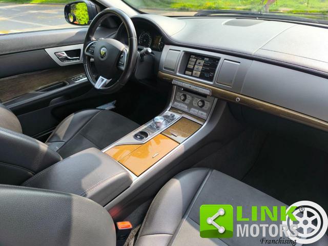 JAGUAR XF Sportbrake 2.2 D 200 CV Portfolio