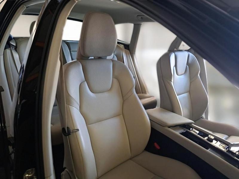 VOLVO XC60 B4 D AWD AUTOMATICO INSCRIPTION SUV