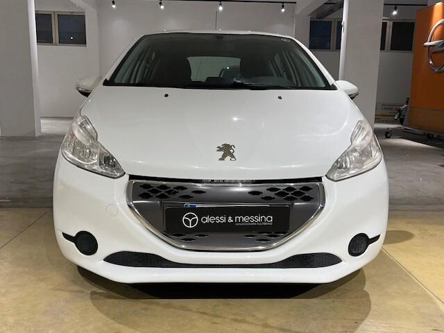 Peugeot 208 1.4 e-HDi 68 CV S&S robotizzato 5 porte Active