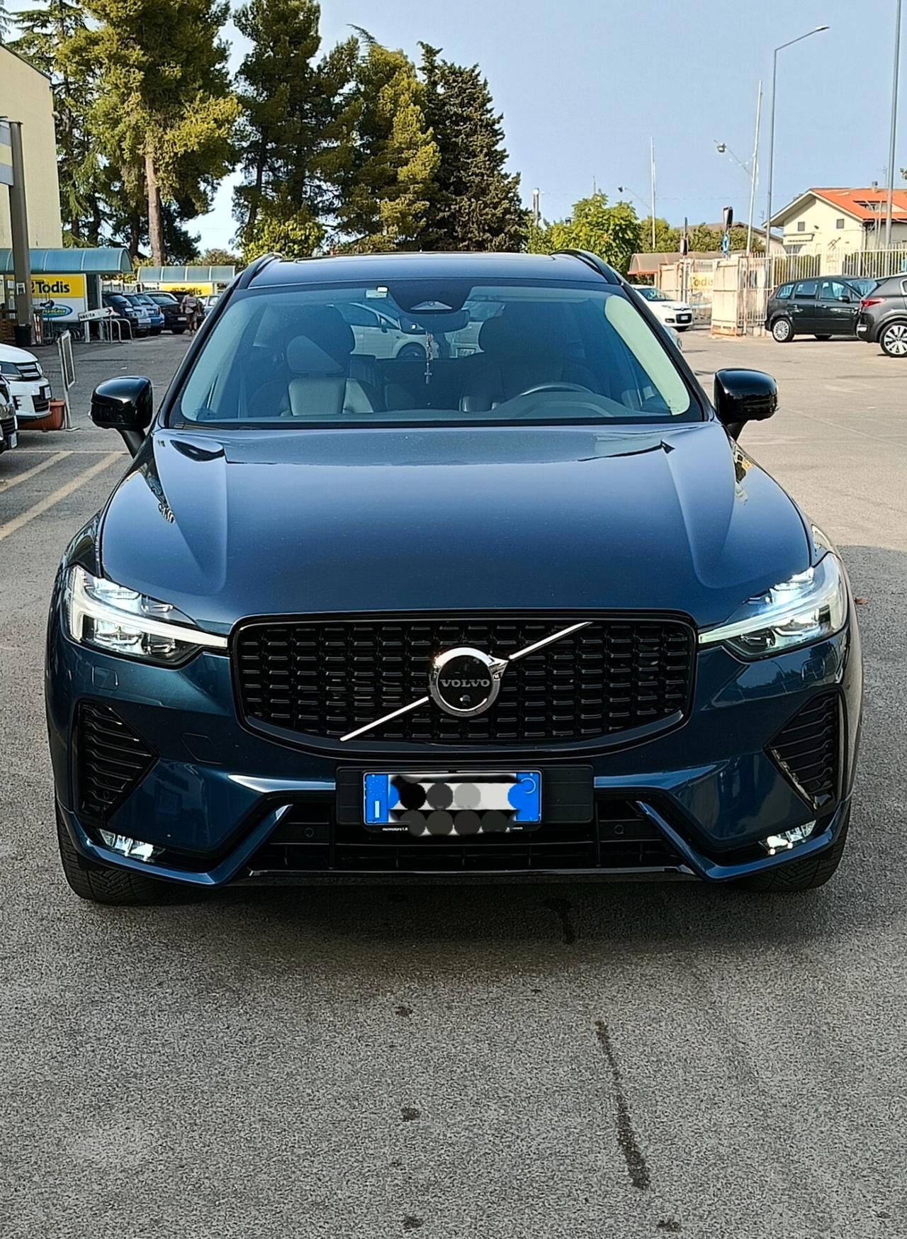 Volvo XC 60 XC60 B4 (d) AWD automatico Business