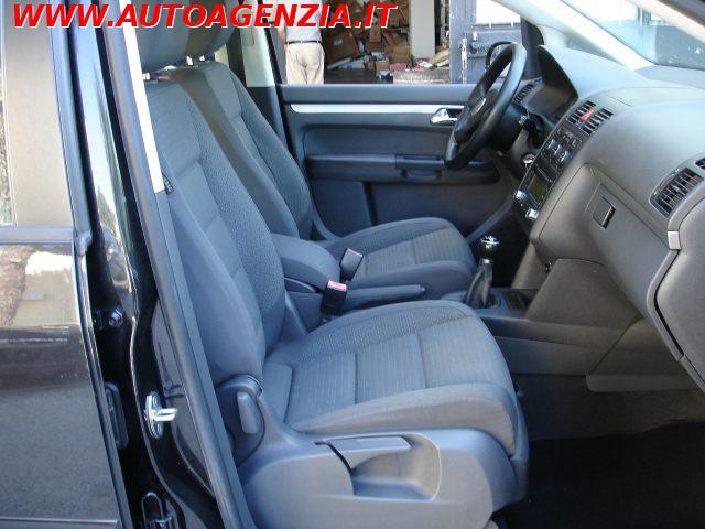 VOLKSWAGEN Touran 1.9 TDI 105CV 7 POSTI