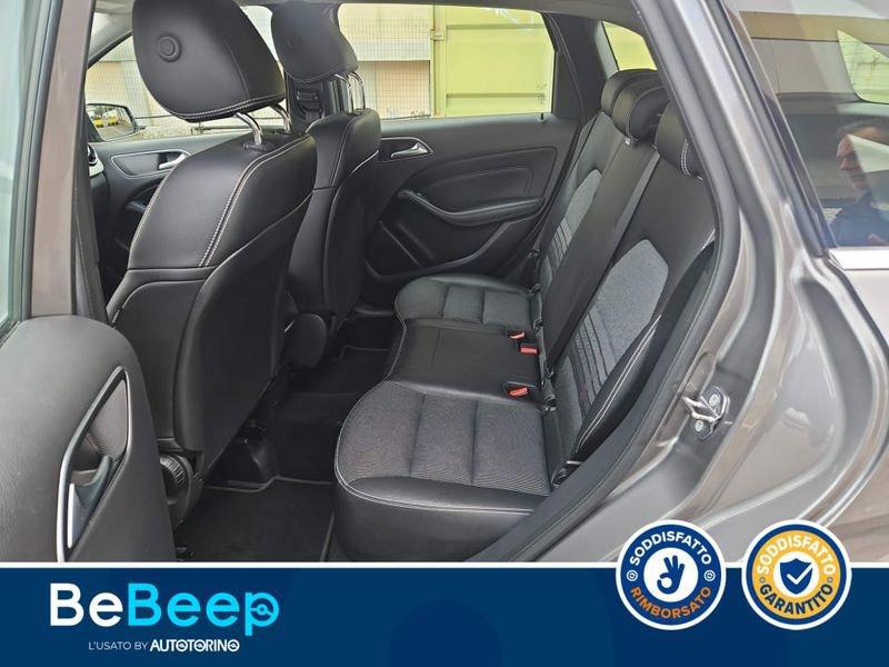 Mercedes-Benz Classe B B 200 D SPORT TECH AUTO