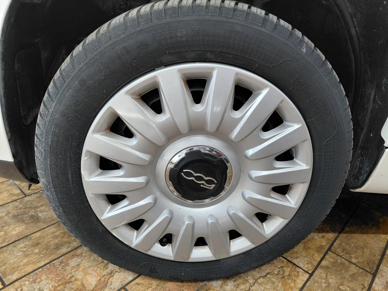 Fiat 500L 0.9 TwinAir Turbo Natural Power 2015