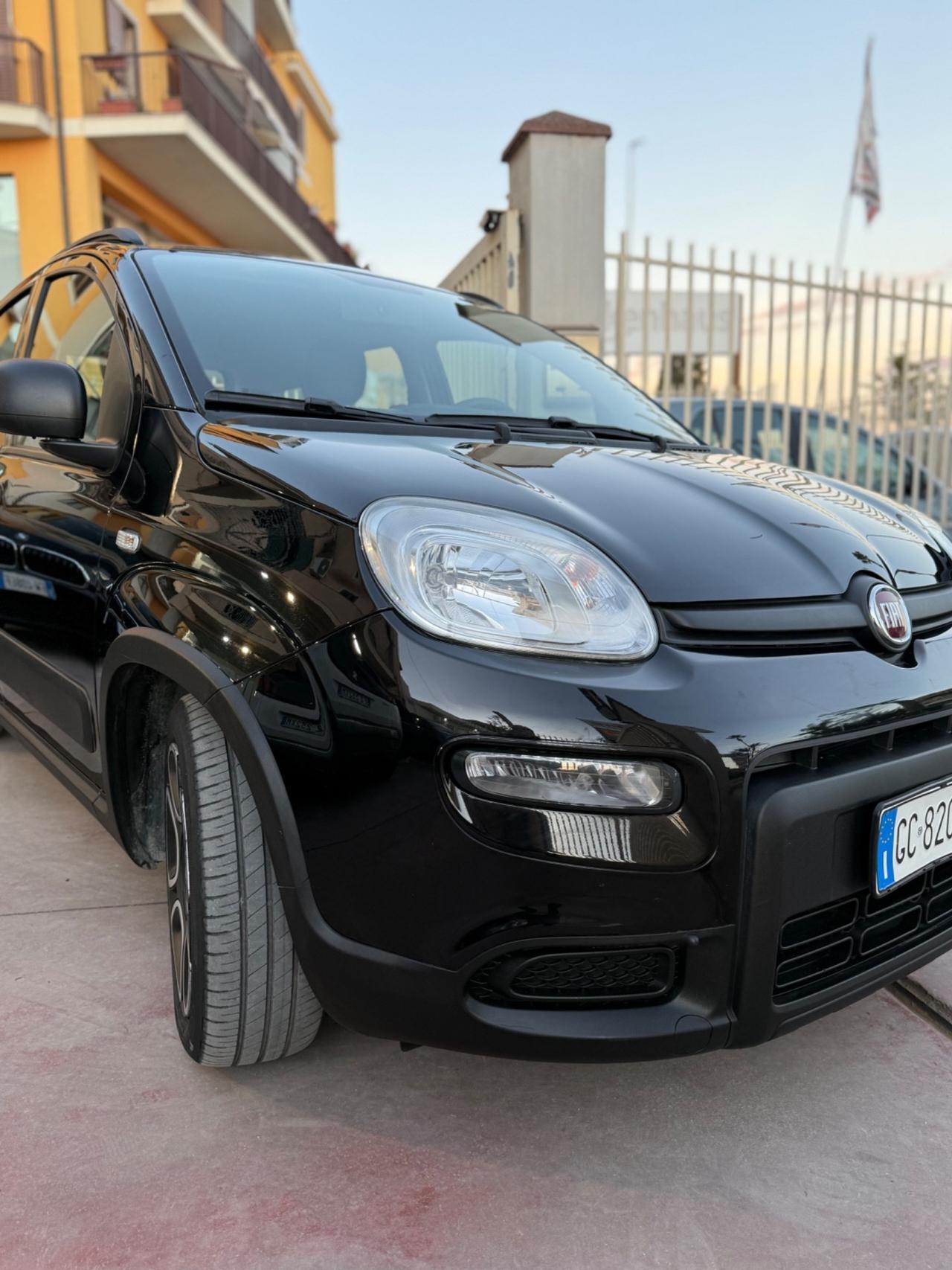 Fiat Panda Cross 1.0 FireFly S&S Hybrid