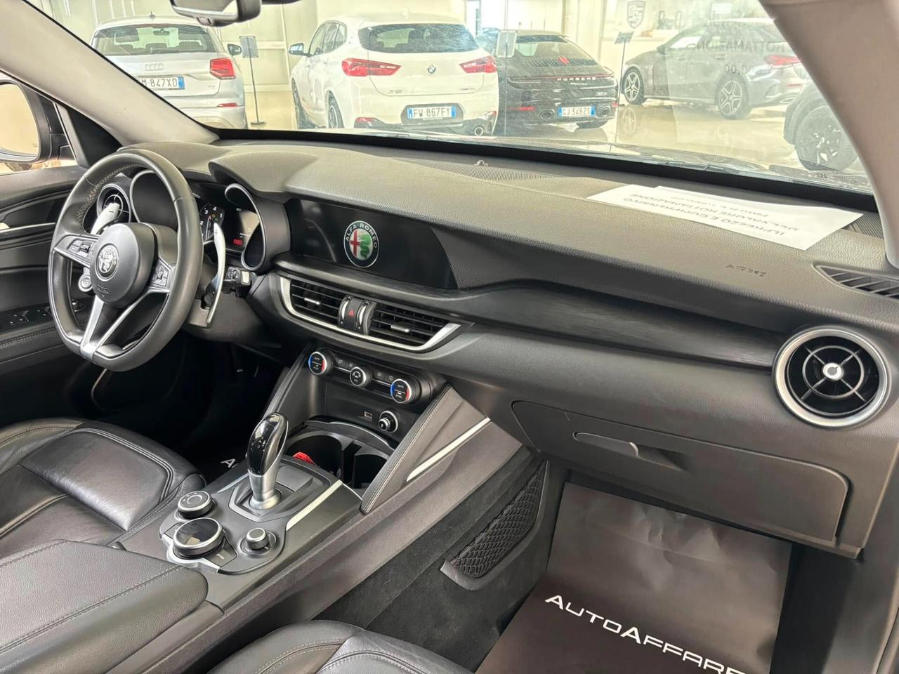 Alfa Romeo Stelvio 2.2 Turbodiesel 210 CV AT8 Q4 Executive