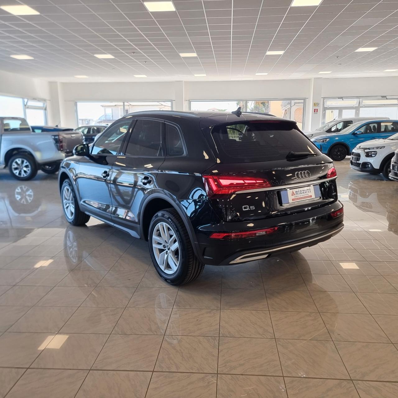 Audi Q5 Business 2.0 TDI 204cv 40 Quattro S-tronic Euro 6D