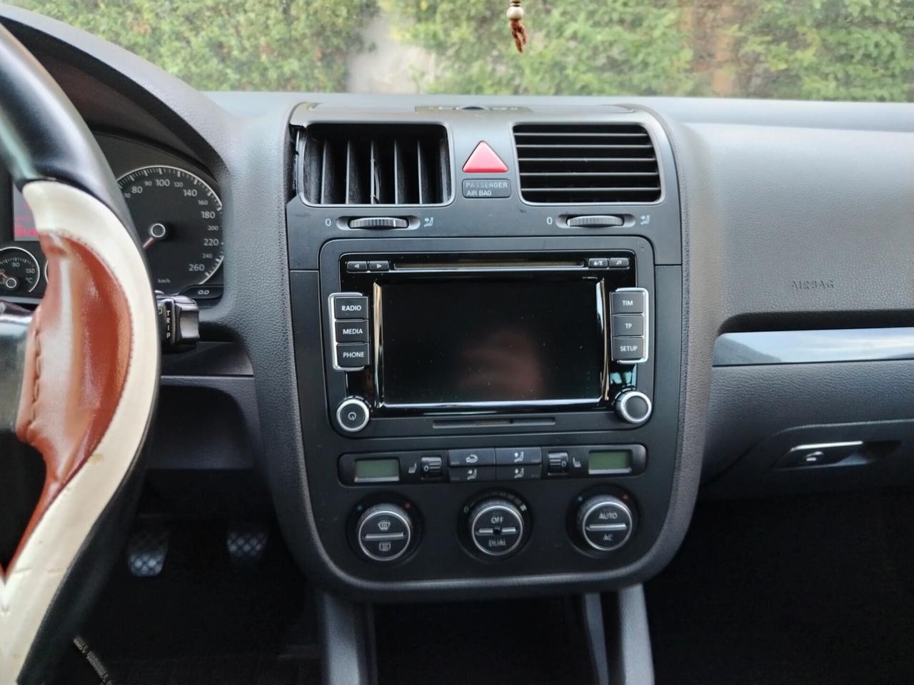 Volkswagen Golf 2.0 TDI DPF 5p. GT Sport