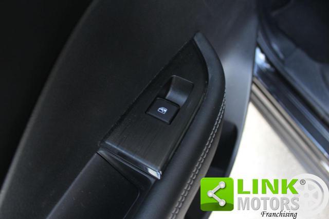 NISSAN Qashqai 1.3 MHEV N CONNECTA