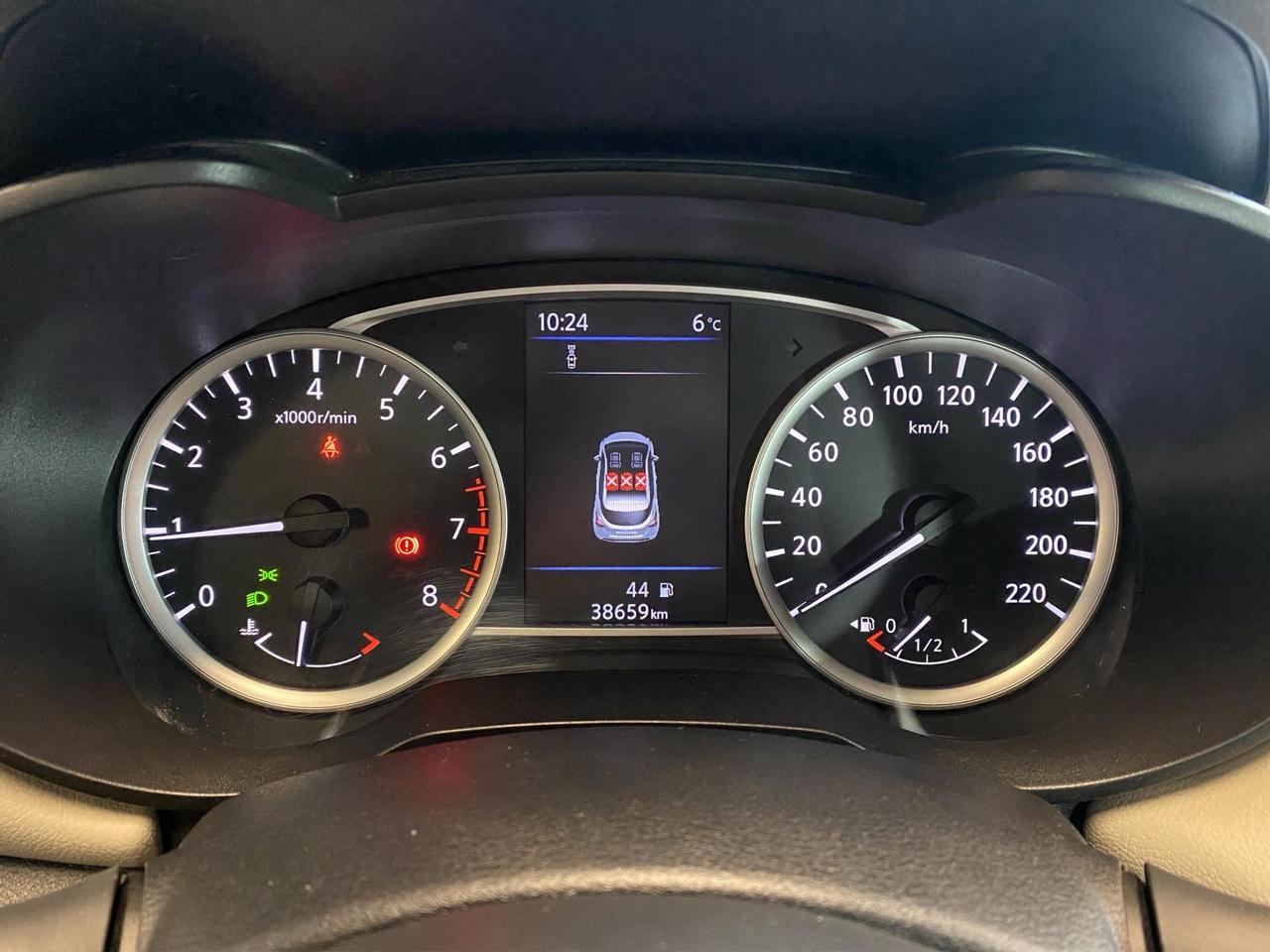 Nissan Micra 1.0 ig-t Acenta 92cv