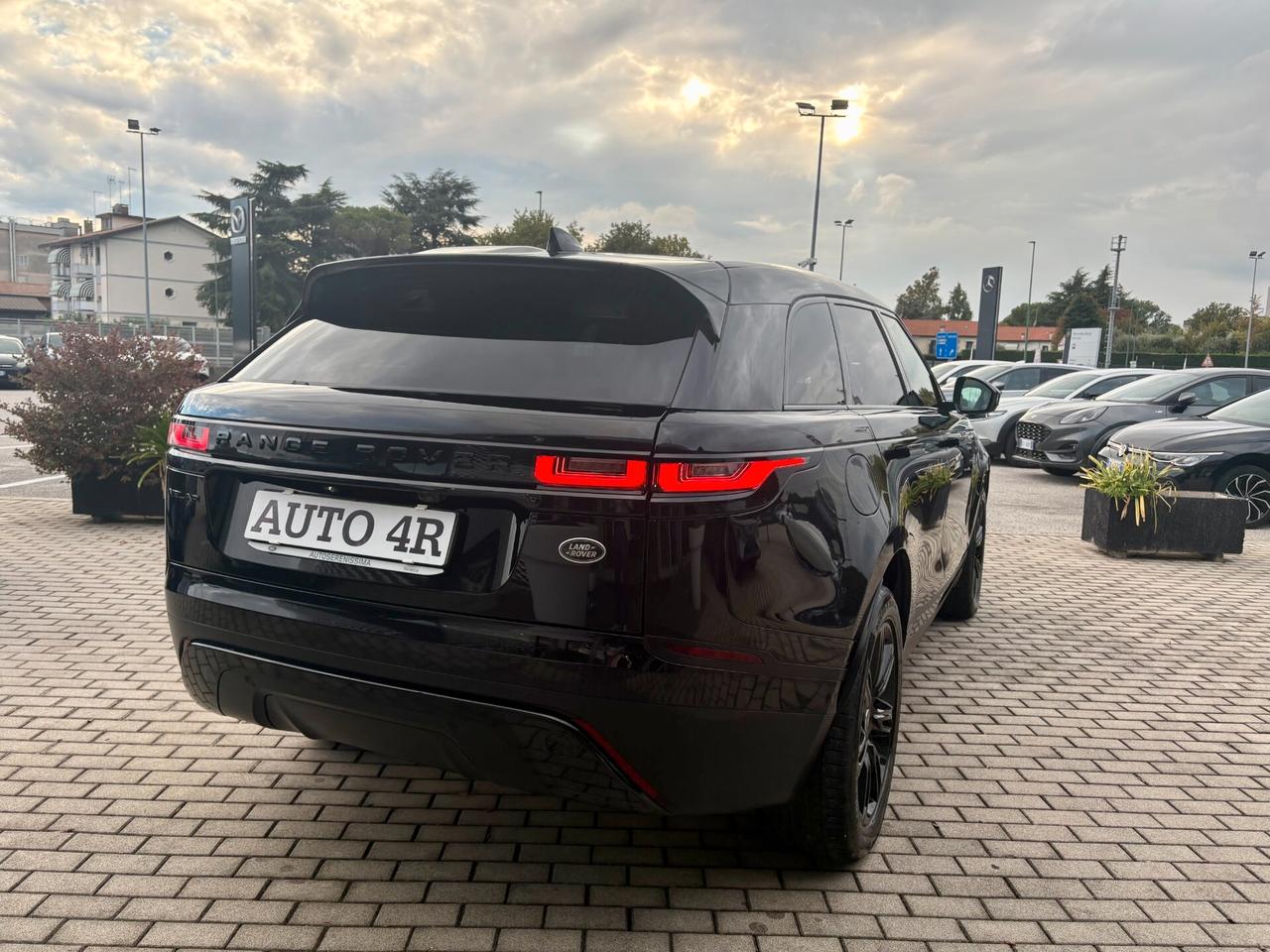 Land Rover Range Velar 2.0D I4 180 CV R-Dynamic S