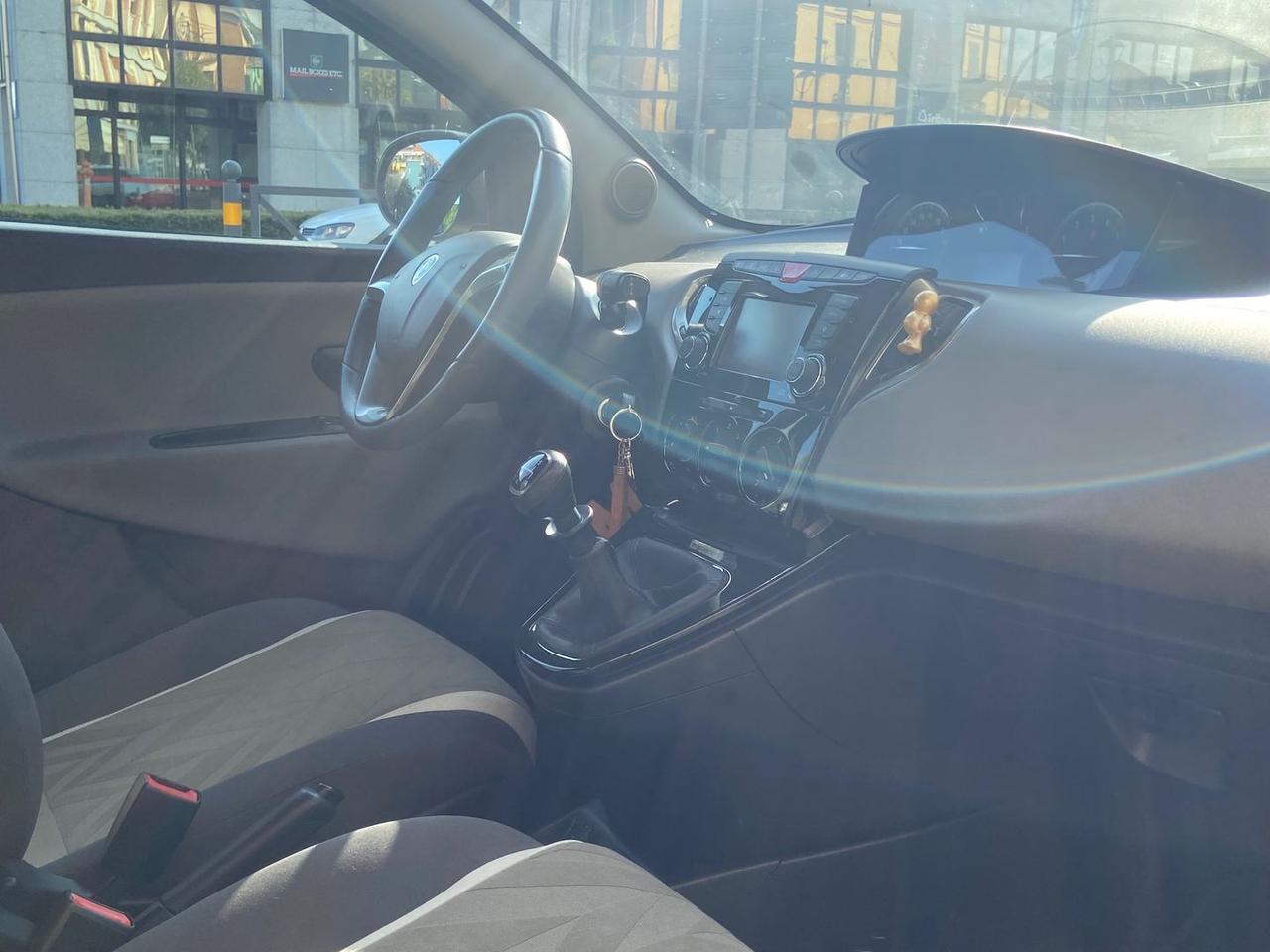 Lancia Ypsilon 1.2 Gold