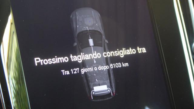 VOLVO V60 Cross Country B4 (d) AWD automatico